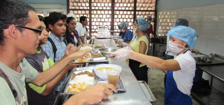 Comedor del Núcleo Técnico de LUZ atienda a unos 500 estudiantes tres días a la semana