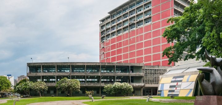 Aula Abierta denuncia vandalismo en la UCV y exige respeto a los espacios universitarios