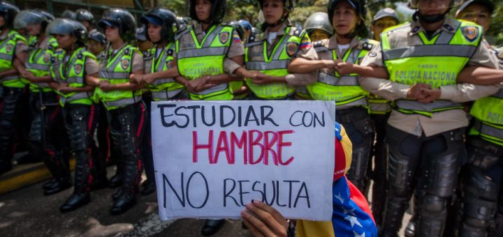 Venezuela: Conmemoran semana del profesorado universitario con sueldos de extrema pobreza extrema y aulas en crisis