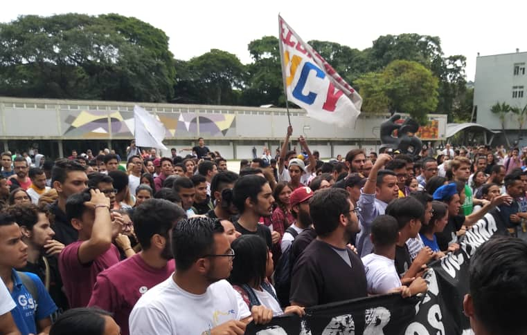 Aula Abierta rechaza represión contra estudiantes de la UCV que exigían justicia para la familia Quero Navas